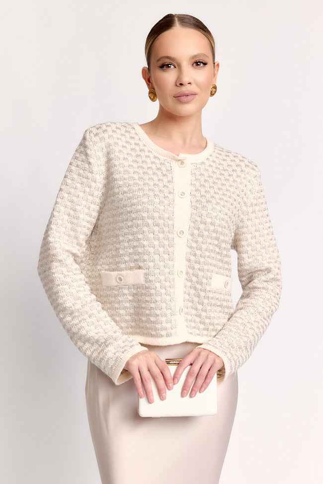 PREMIUM CROPPED CARDIGAN.