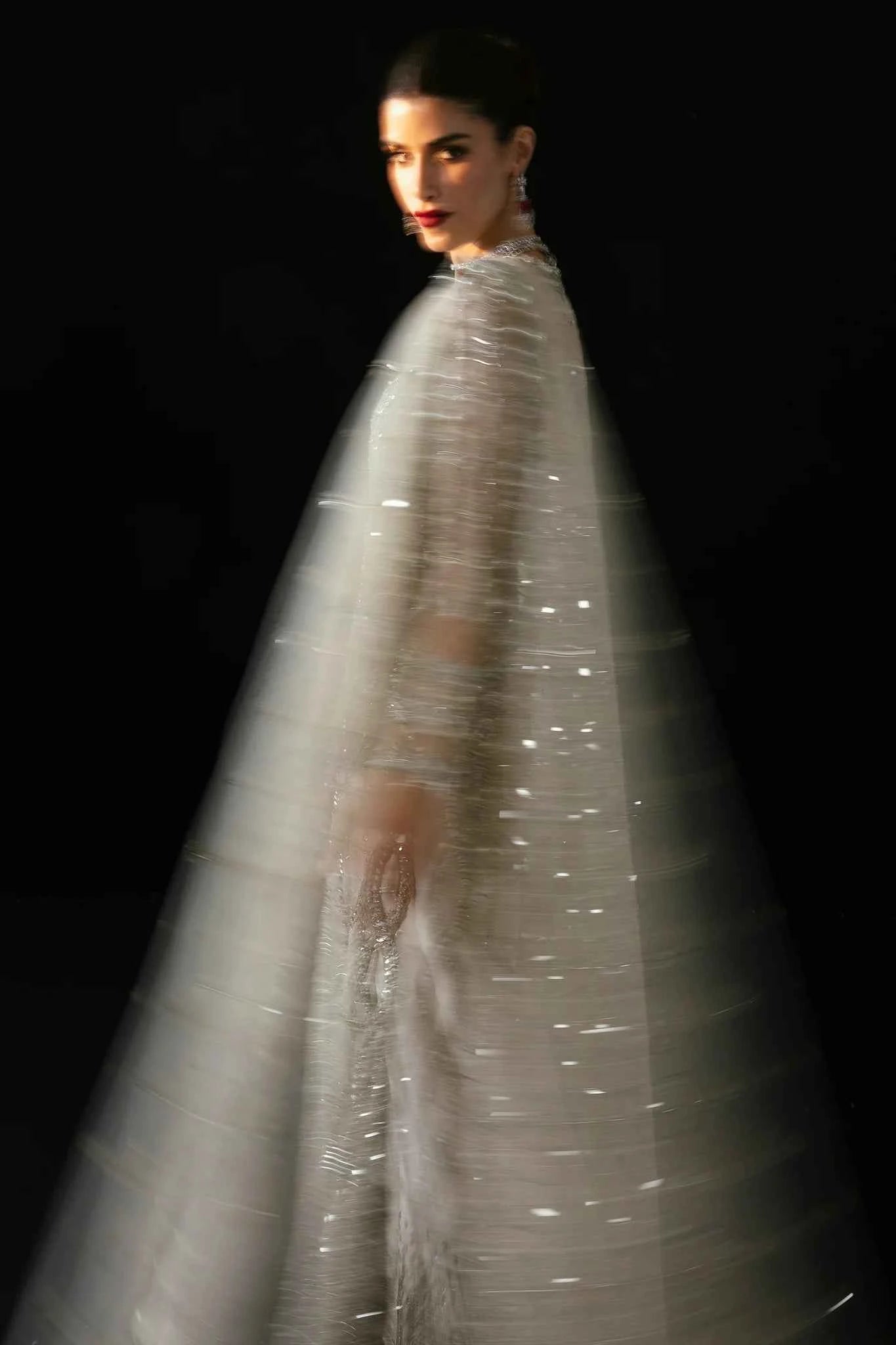 VÓILĀ - Bridal Wedding Dresses.