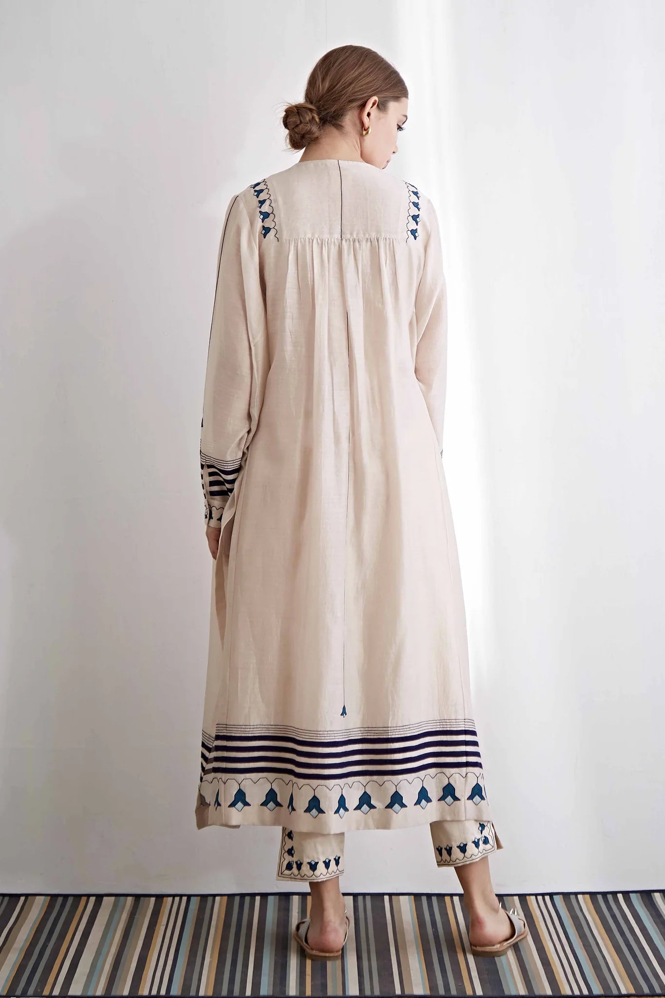 ADAA 03 - Bud Applique' Kaftan 