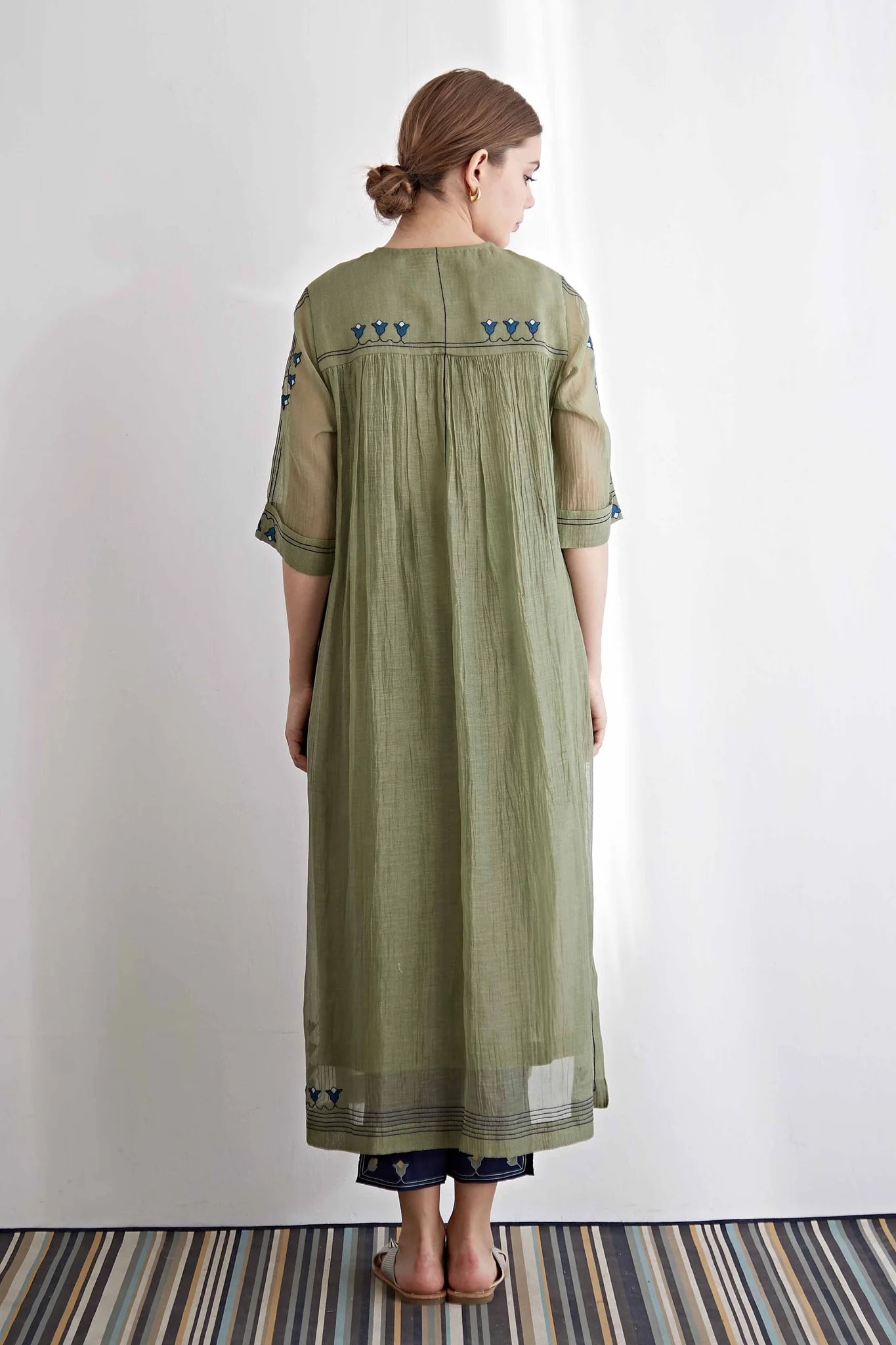 ADAA 08 - Bud Applique' Kameez Shirt dress 