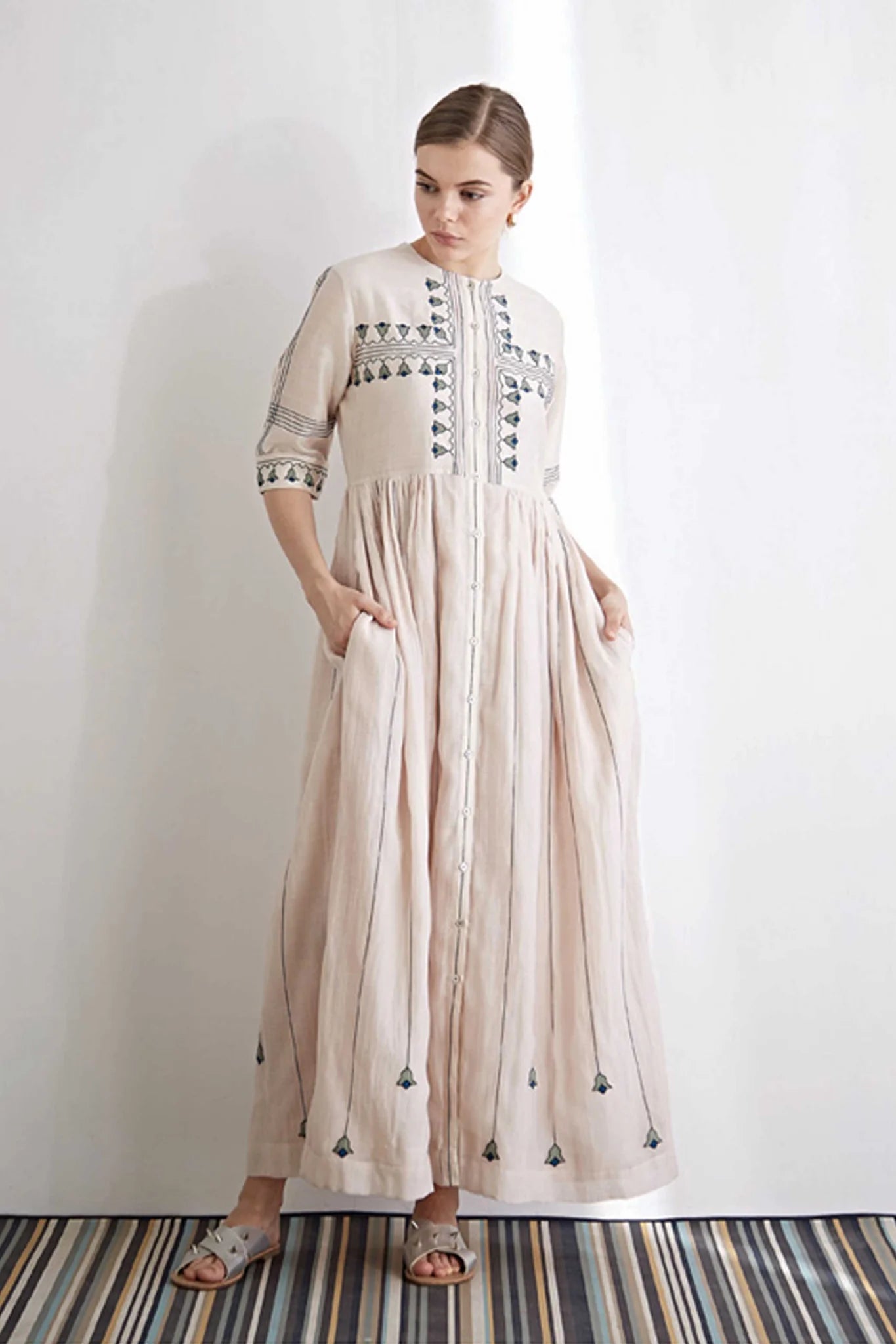 ADAA 14 - Long Dress 