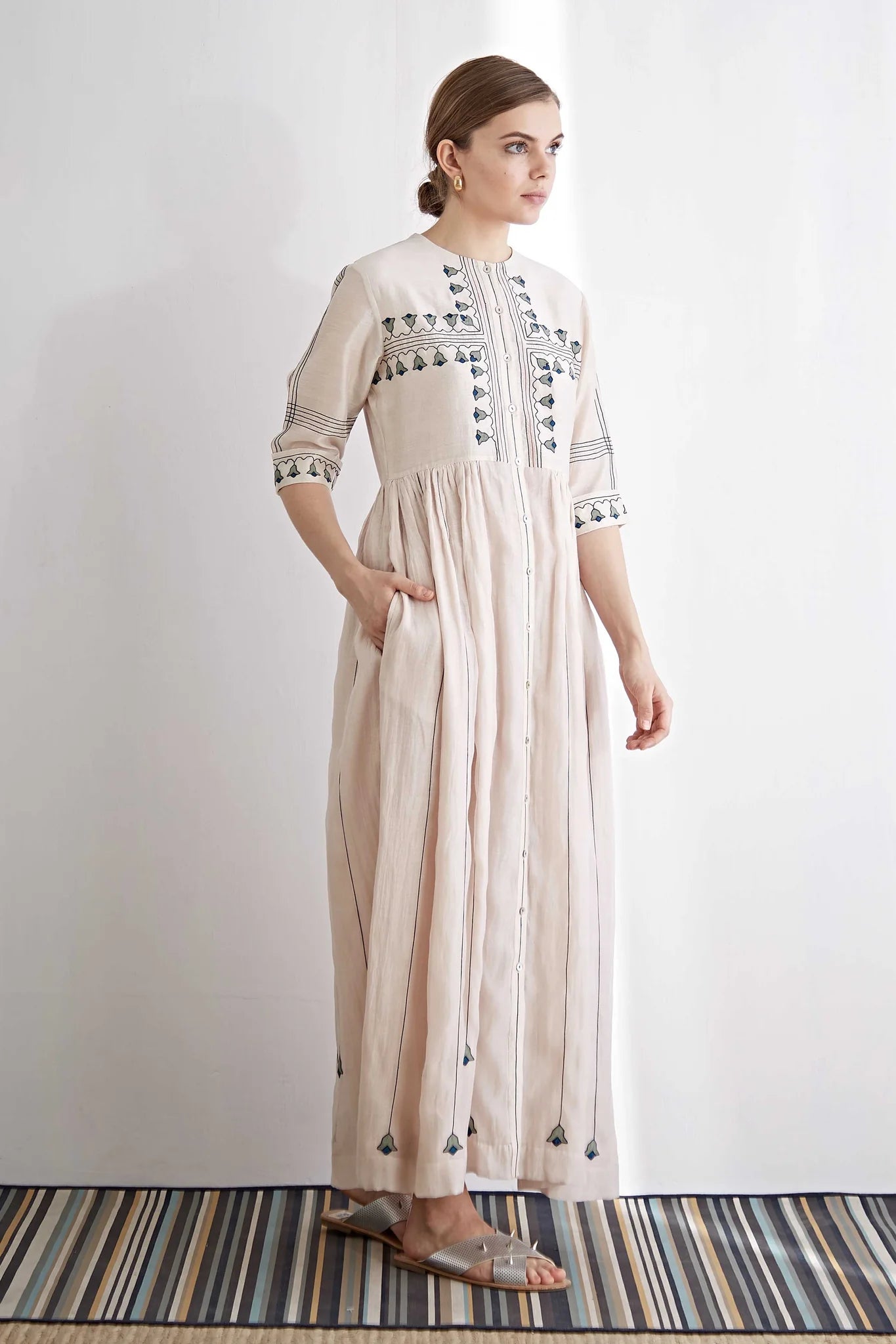 ADAA 14 - Long Dress 